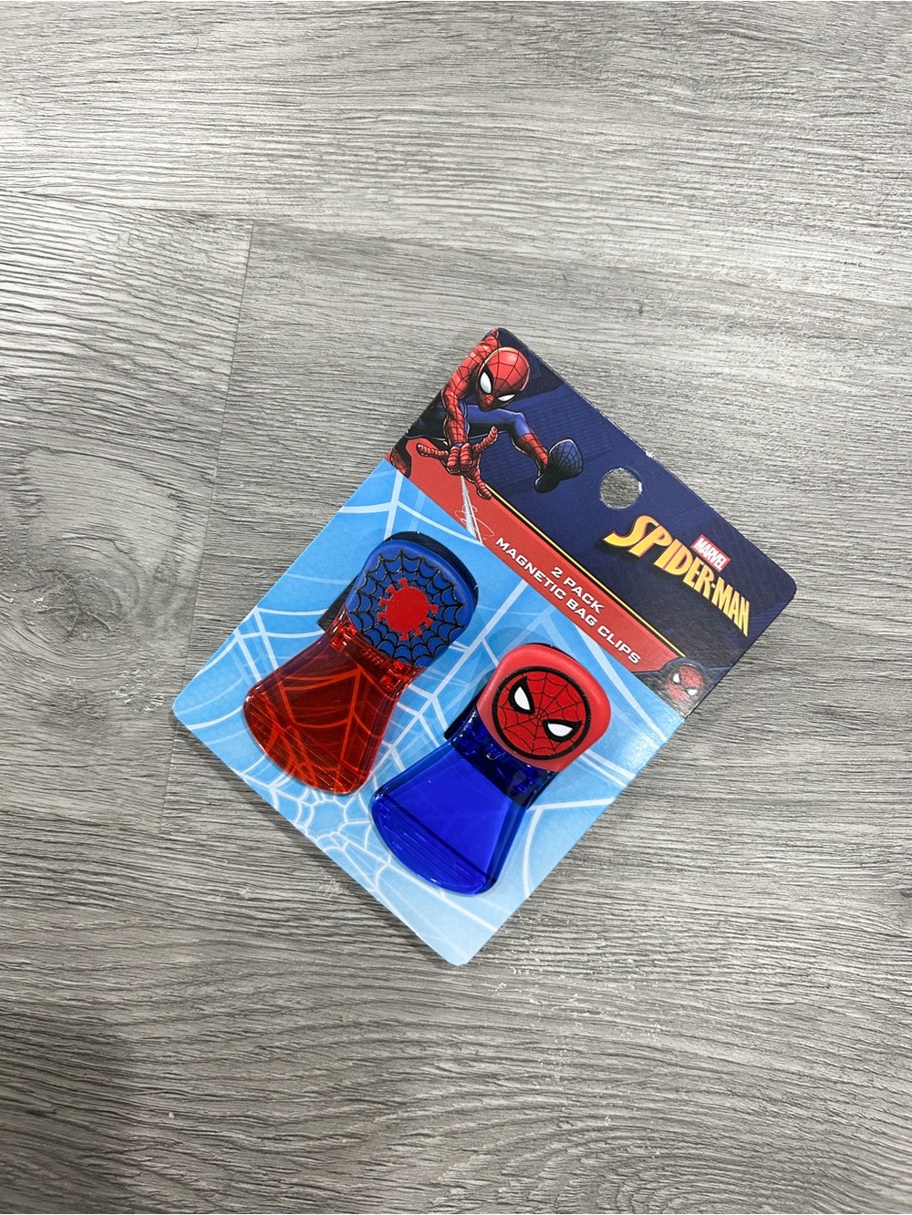 Marvel Spider-Man Red & Blue Magnetic Clips - 2 Pack